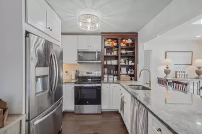 3 Heather Court, Centereach, NY 11720 - Photo 4