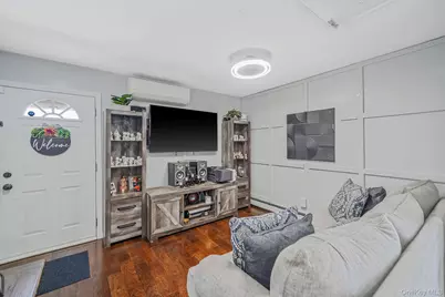 3 Heather Court, Centereach, NY 11720 - Photo 16