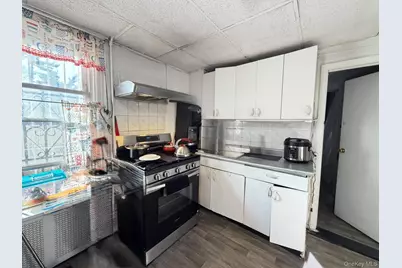 67-30 49th Avenue, Woodside, NY 11377 - Photo 6