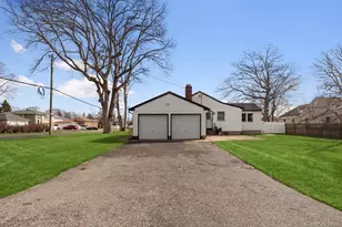 38 Chenango Dr, Bay Shore, NY 11706 - Photo 22