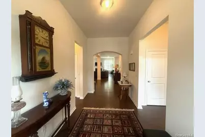 10 W Tilden Place, Hopewell Junction, NY 12533 - Photo 4