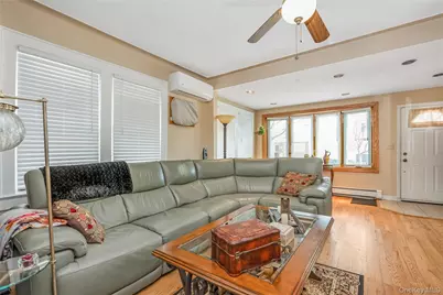 921 N 5th Street, New Hyde Park, NY 11040 - Photo 8
