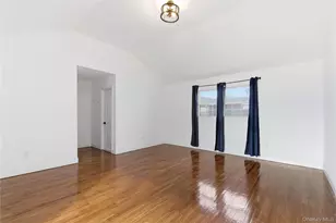 111 Shepherd St, Rockville Centre, NY 11570 - Photo 18