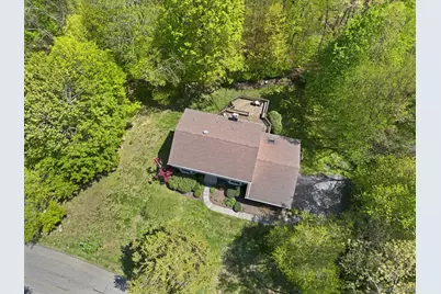 35 Woodcrest Drive, Armonk, NY 10504 - Photo 24