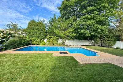 22 Delaware Avenue, Jericho, NY 11753 - Photo 2