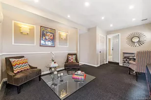 22 Delaware Ave, Jericho, NY 11753 - Photo 16