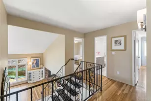 22 Delaware Ave, Jericho, NY 11753 - Photo 24