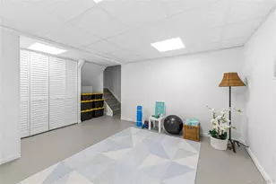 22 Delaware Ave, Jericho, NY 11753 - Photo 32