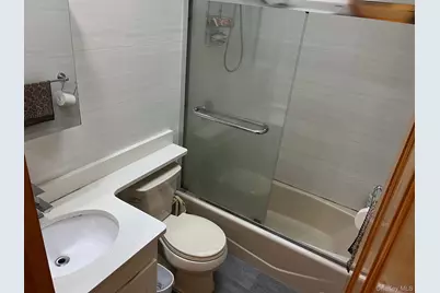70-10 172nd Street, Fresh Meadows, NY 11365 - Photo 14