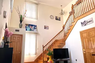 70-10 172nd St, Fresh Meadows, NY 11365 - Photo 4