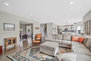 20 Dogwood Ln, East Moriches, NY 11940 - Photo 8