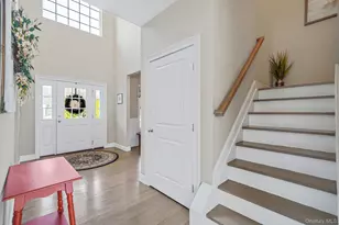 20 Dogwood Ln, East Moriches, NY 11940 - Photo 4