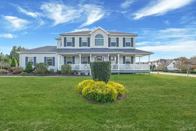 20 Dogwood Lane, East Moriches, NY 11940 - Photo 1