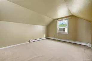 215 W Granada Ave, Lindenhurst, NY 11757 - Photo 16