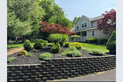 4 Apple Lane, Wading River, NY 11792 - Photo 2
