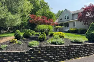 4 Apple Ln, Wading River, NY 11792 - Photo 2