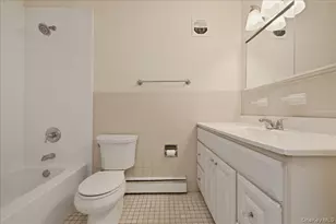 7 Anchorage Rd, Port Washington, NY 11050 - Photo 18