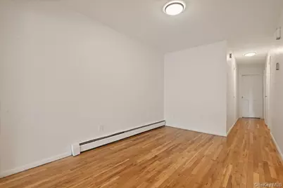 7 Anchorage Road, Port Washington, NY 11050 - Photo 6