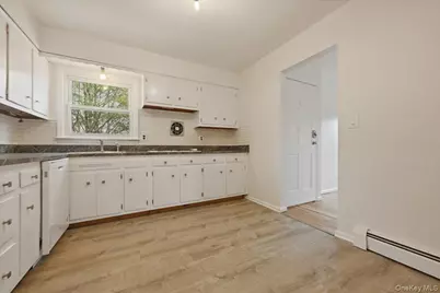 7 Anchorage Road, Port Washington, NY 11050 - Photo 30