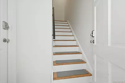 7 Anchorage Road, Port Washington, NY 11050 - Photo 20