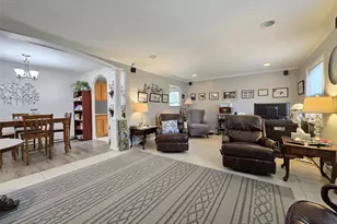 460 Old Town Rd, Port Jefferson Station, NY 11772 - Photo 6