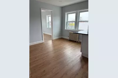 270-01 Hillside Avenue #2F, Floral Park, NY 11004 - Photo 2