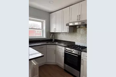 270-01 Hillside Avenue #2F, Floral Park, NY 11004 - Photo 4