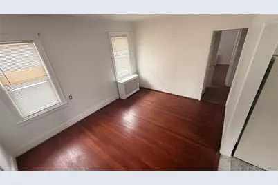 14435 224th Street #First Floor, Rosedale, NY 11413 - Photo 6