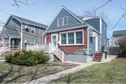 610 Monroe Boulevard, Long Beach, NY 11561 - Photo 1