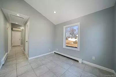 42 Oak Drive, Riverhead, NY 11901 - Photo 14