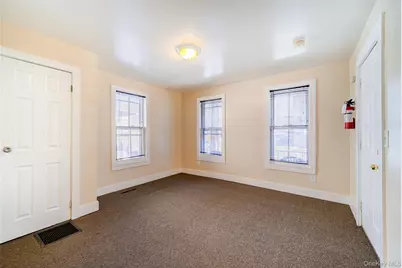 82 Sprague Avenue, Middletown, NY 10940 - Photo 4