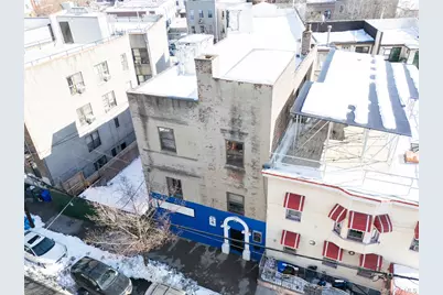 1074 Hall Place, Bronx, NY 10459 - Photo 4