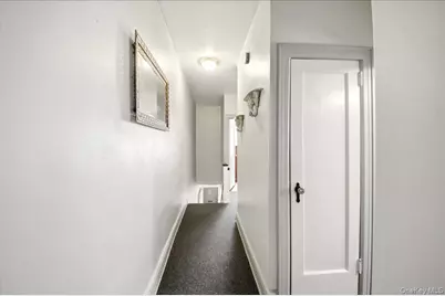 2734 Pearsall Avenue, Bronx, NY 10469 - Photo 8
