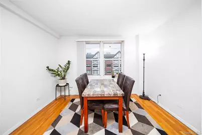 241-20 Northern Boulevard #5E, Douglaston, NY 11362 - Photo 10