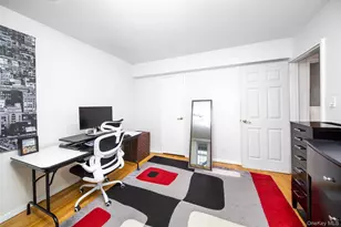 241-20 Northern Blvd, Douglaston, NY 11362 - Photo 16