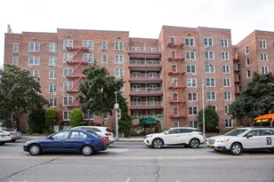 241-20 Northern Blvd, Douglaston, NY 11362 - Photo 2