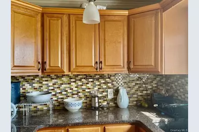 30 Tamarack Street, Central Islip, NY 11722 - Photo 6