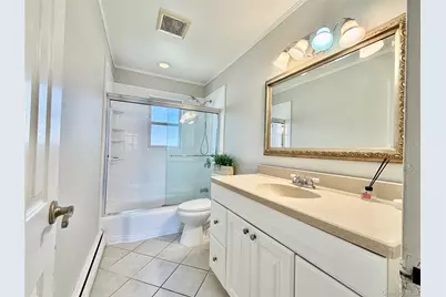 14 Glendale Drive, Melville, NY 11747 - Photo 18