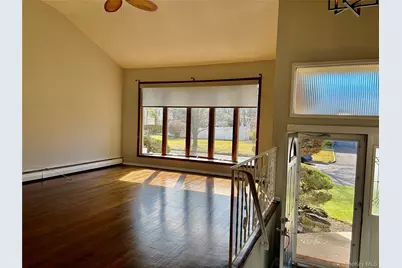 14 Glendale Drive, Melville, NY 11747 - Photo 6