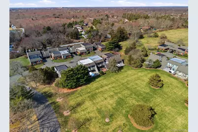 282 Helm Lane, Bay Shore, NY 11706 - Photo 38