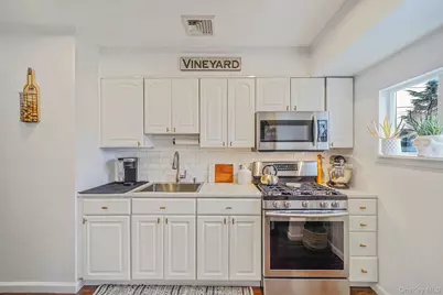 78 Emerson Avenue, Levittown, NY 11756 - Photo 10