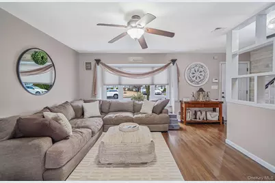 78 Emerson Avenue, Levittown, NY 11756 - Photo 6