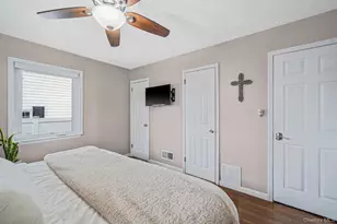 78 Emerson Ave, Levittown, NY 11756 - Photo 12