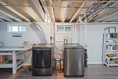 78 Emerson Avenue, Levittown, NY 11756 - Photo 20