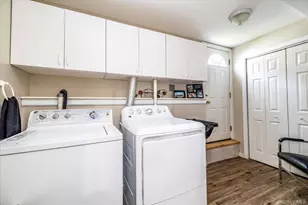 3643 Woodward Ave, Seaford, NY 11783 - Photo 14