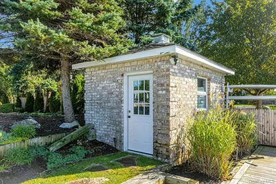 10 Beech Road, Islip, NY 11751 - Photo 46