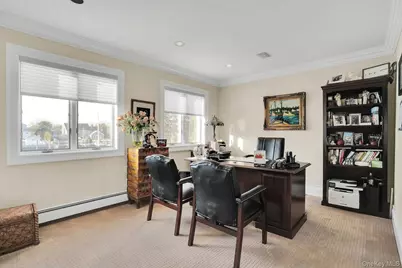 10 Beech Road, Islip, NY 11751 - Photo 32