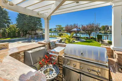 10 Beech Road, Islip, NY 11751 - Photo 40