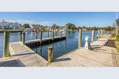 10 Beech Road, Islip, NY 11751 - Photo 42