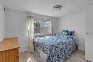 74 Maple St, East Quogue, NY 11942 - Photo 10